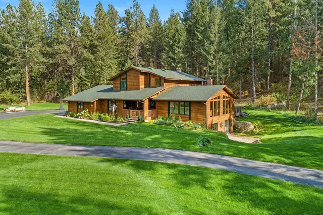 $1,795,000 | 5999 East Roger Drive, Post Falls, ID 83854