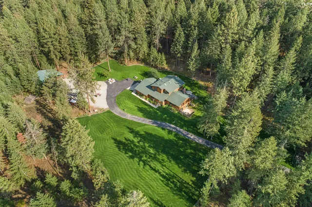 $1,795,000 | 5999 East Roger Drive, Post Falls, ID 83854
