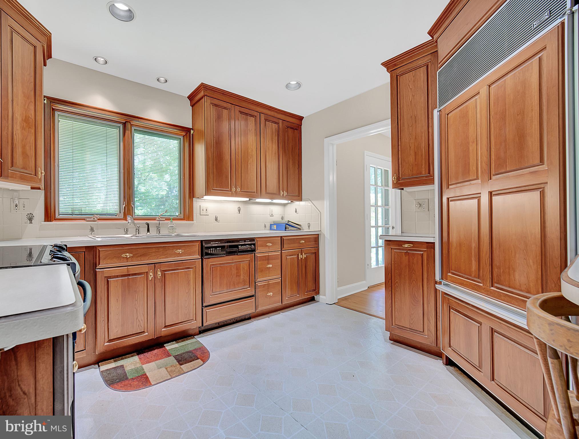 130 Sycamore Mills Road Media, PA 19063 - Photo 18 of 40 Kitchen