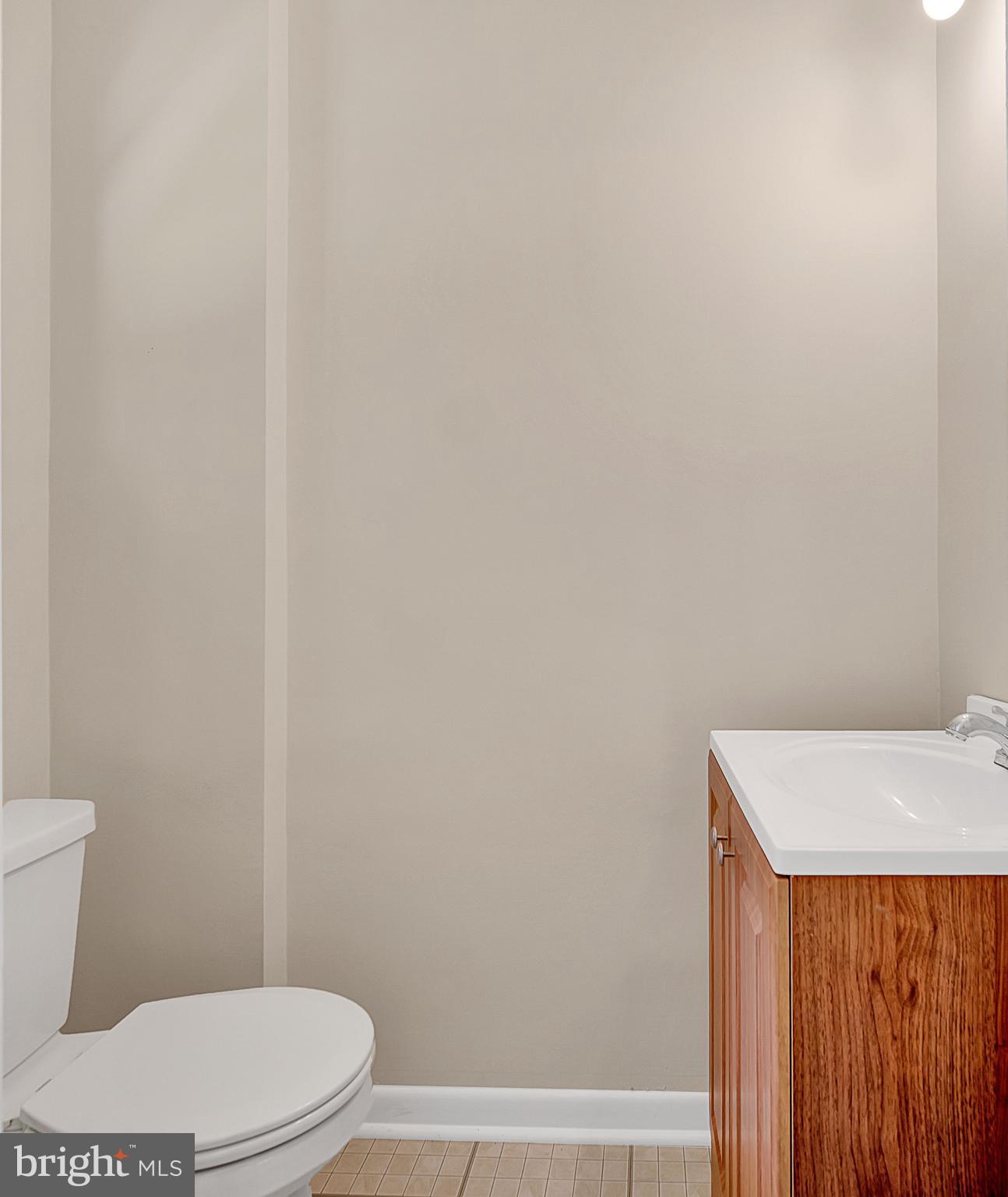 130 Sycamore Mills Road Media, PA 19063 - Photo 24 of 40 Powder Room
