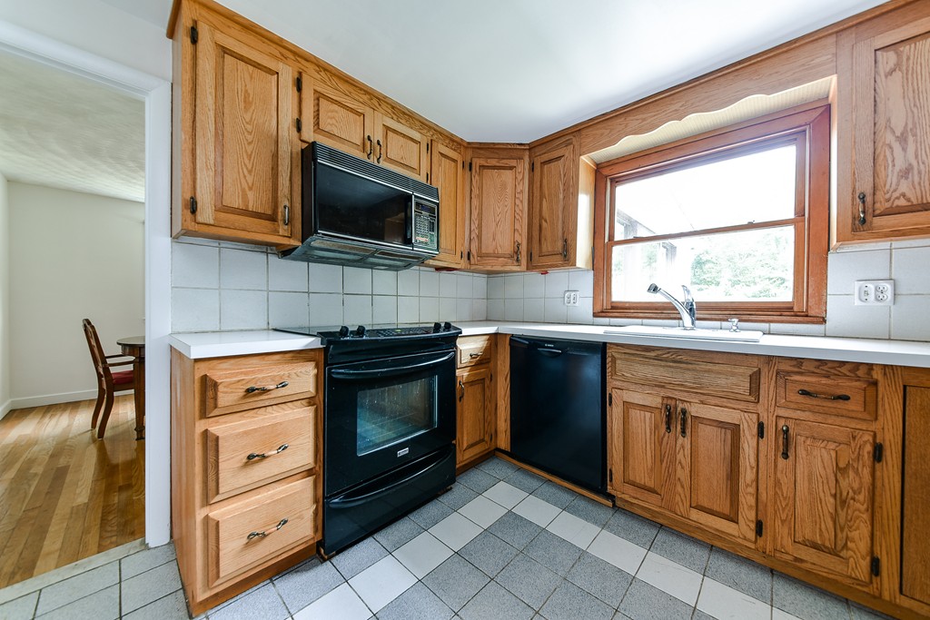 365 Edmands Road Framingham, MA 01701 - Photo 7 of 15
