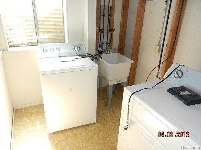 1502 Hidden Valley Lane Rochester, MI 48306 - Photo 22 of 22 DSCN6136.JPG