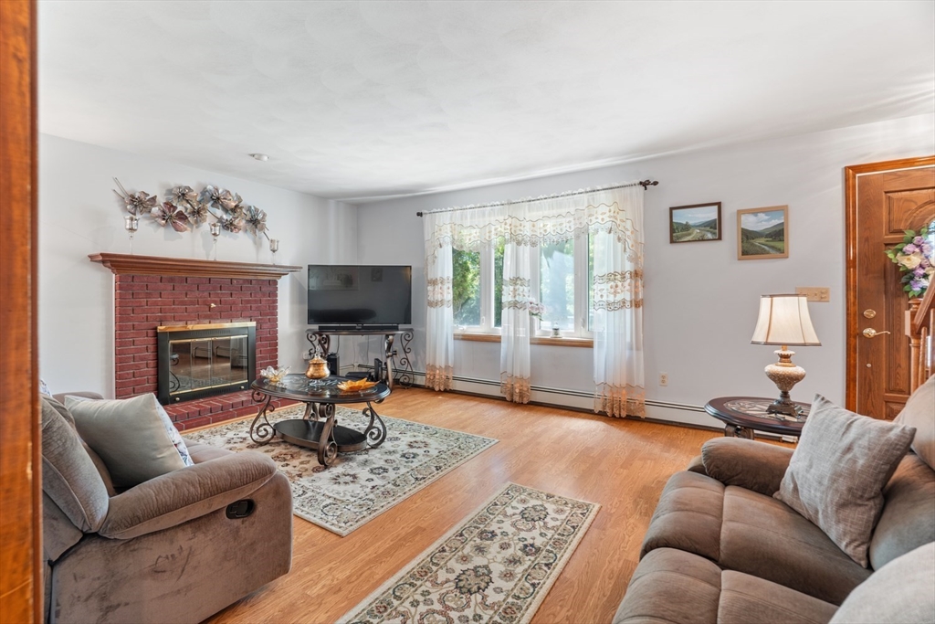 224 Perryville Road Rehoboth, MA 02769 - Photo 12 of 28