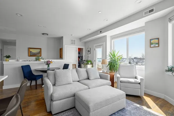 $5,000 | 1400 Columbia Road, Unit 3, Boston, MA 02127