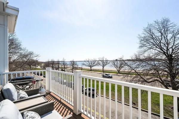 $5,000 | 1400 Columbia Road, Unit 3, Boston, MA 02127