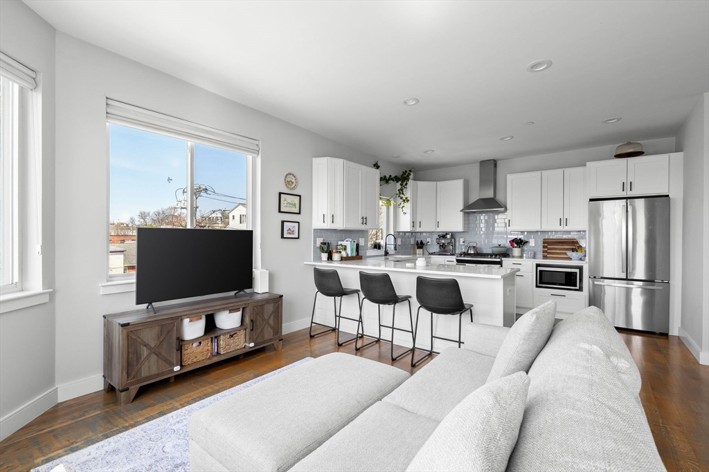 1400 Columbia Road, Unit 3 Boston, MA 02127 - Photo 7 of 28