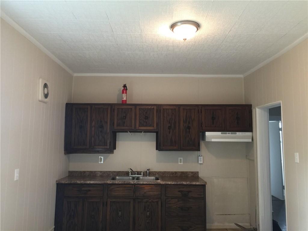 22 Harlem Avenue McKees Rocks, PA 15136 - Photo 7 of 13 Gallery Image 7