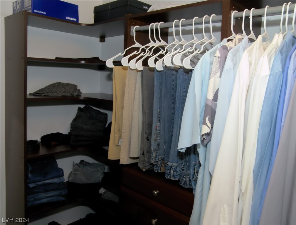 270 East Flamingo Road, Unit 322 Las Vegas, NV 89169 - Photo 18 of 36 Gallery Image 18
