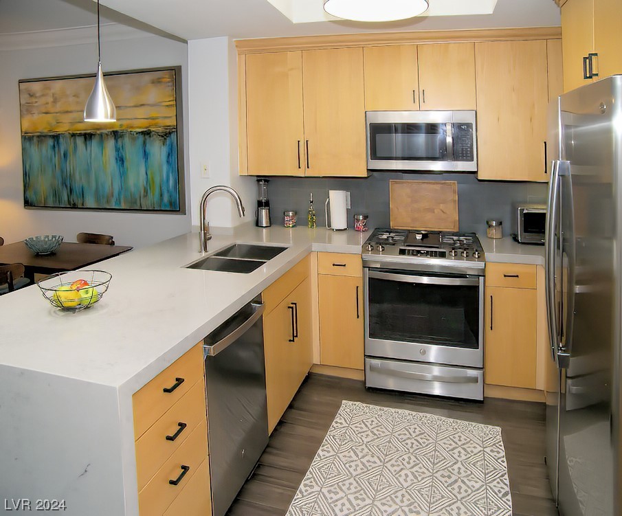 270 East Flamingo Road, Unit 322 Las Vegas, NV 89169 - Photo 7 of 36 Gallery Image 7