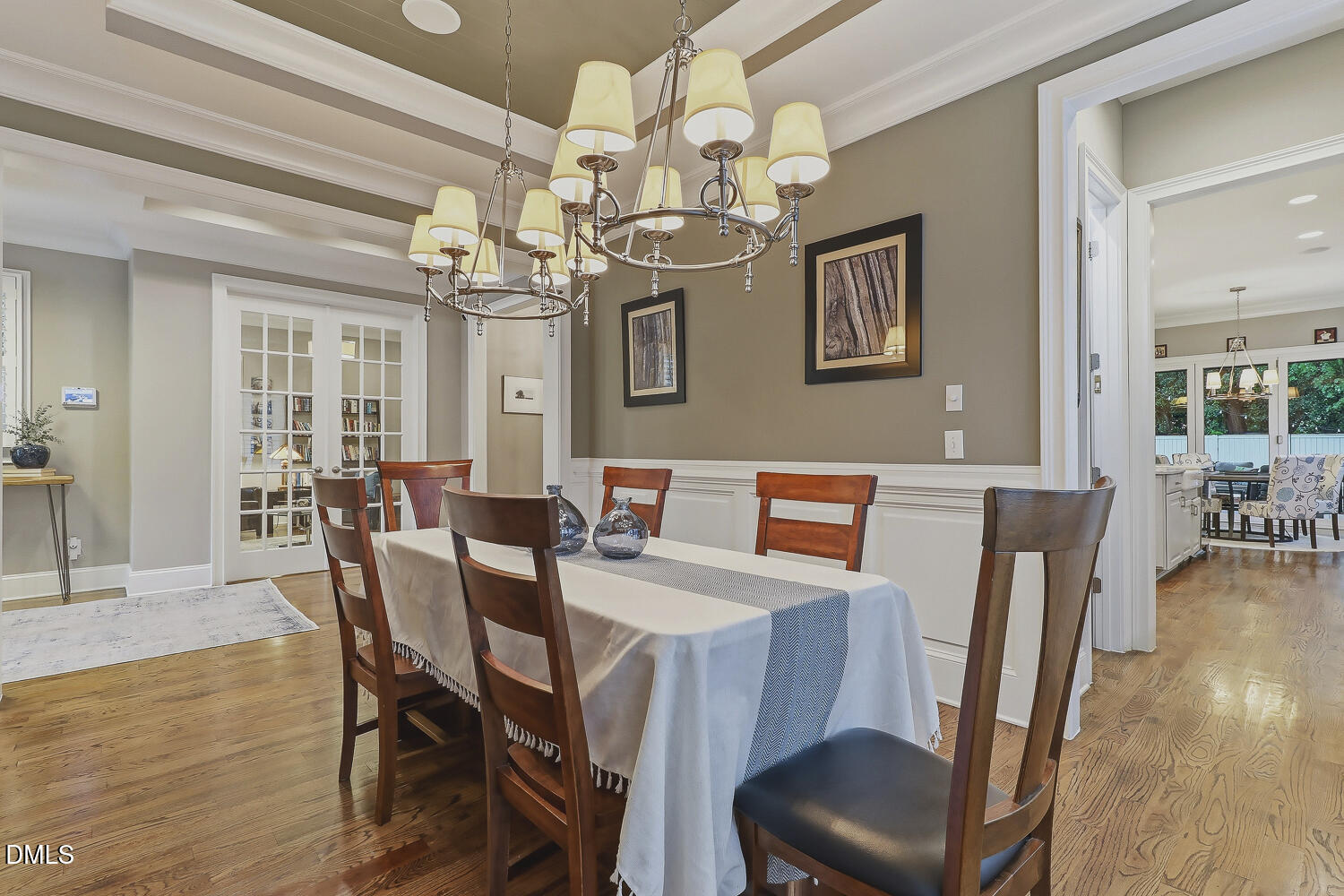 3709 Rolston Drive Raleigh, NC 27609 - Photo 8 of 91 014