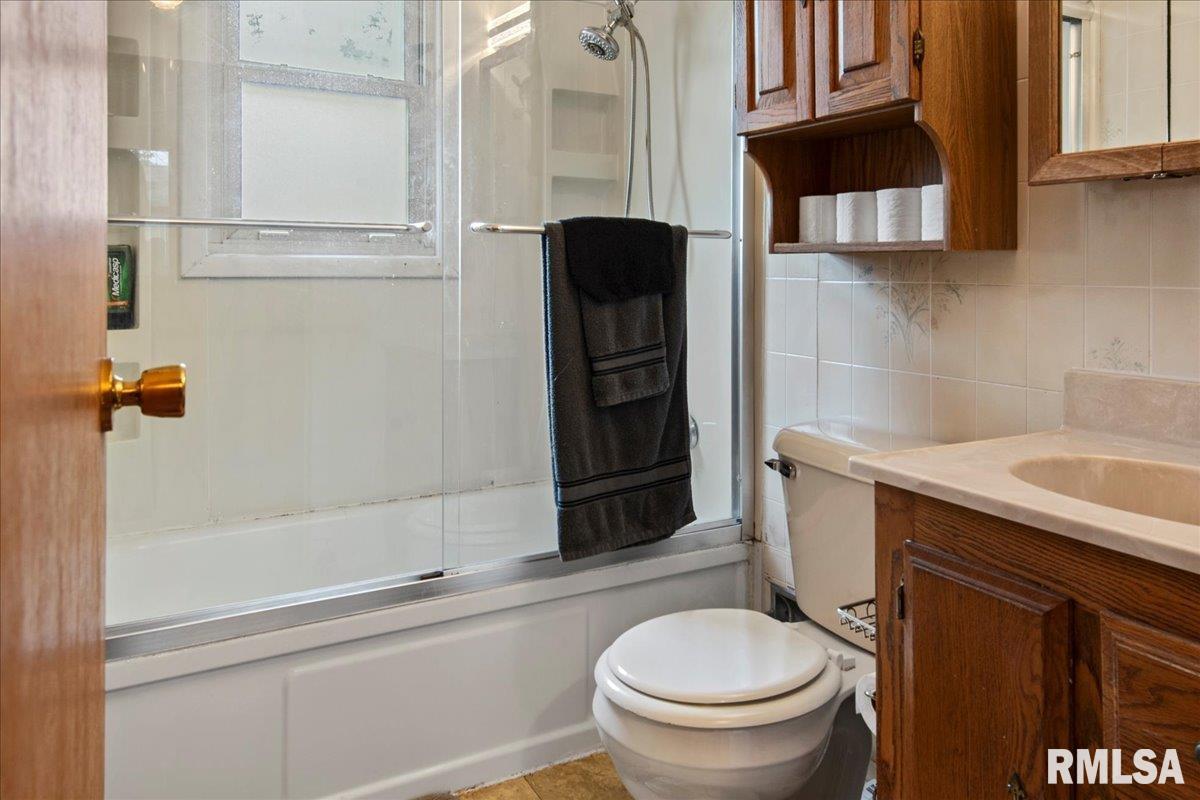 316 Magnolia Drive Springfield, IL 62702 - Photo 18 of 22 Gallery Image 18