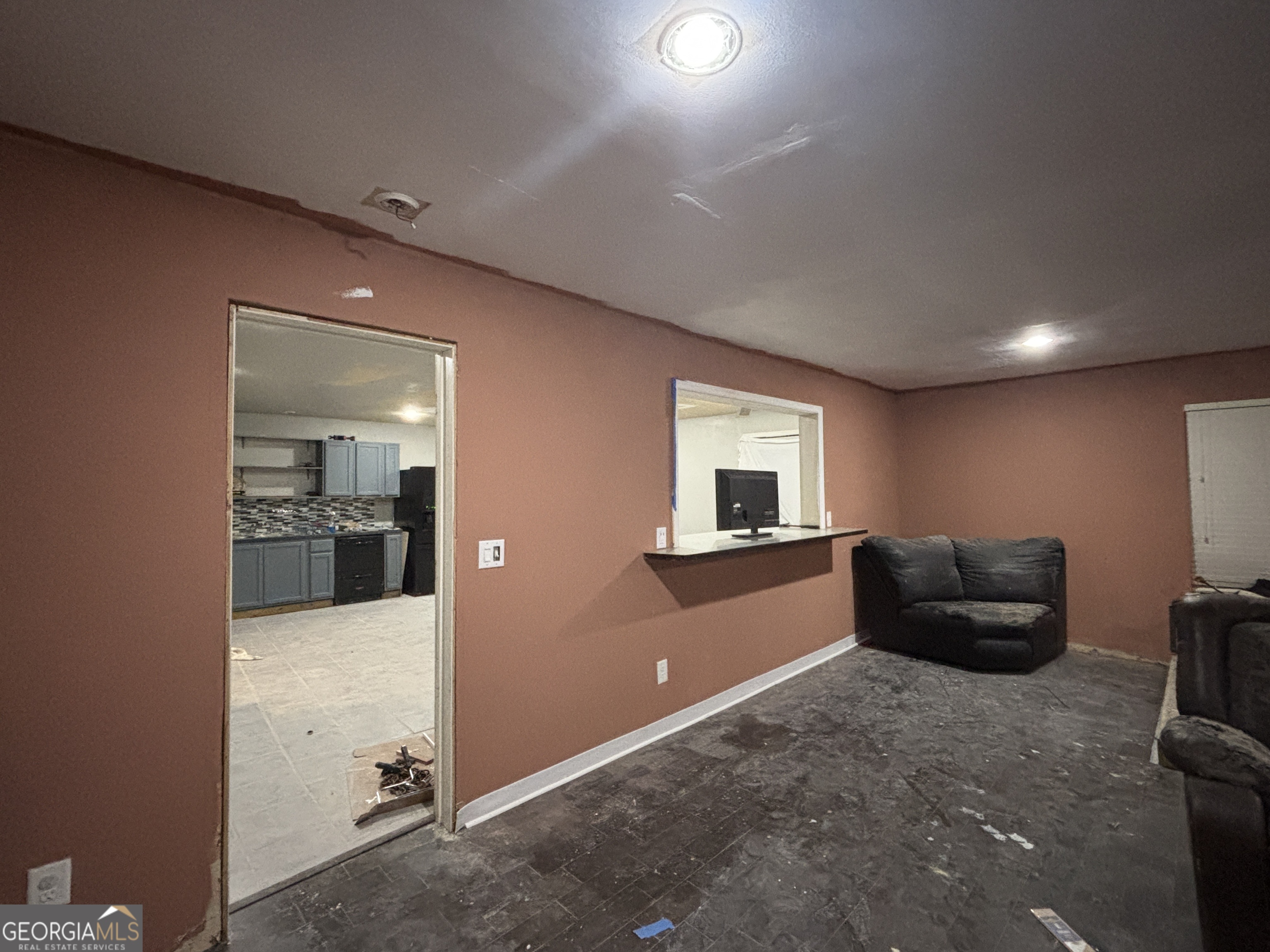 410 Ripsaw Court Grovetown, GA 30813 - Photo 22 of 64 a living room with furniture and a couch