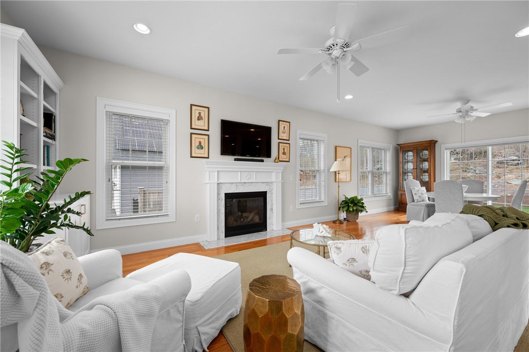 26 Shale Ridge Court Cumberland, RI 02864 - Photo 14 of 39 Gallery Image 14