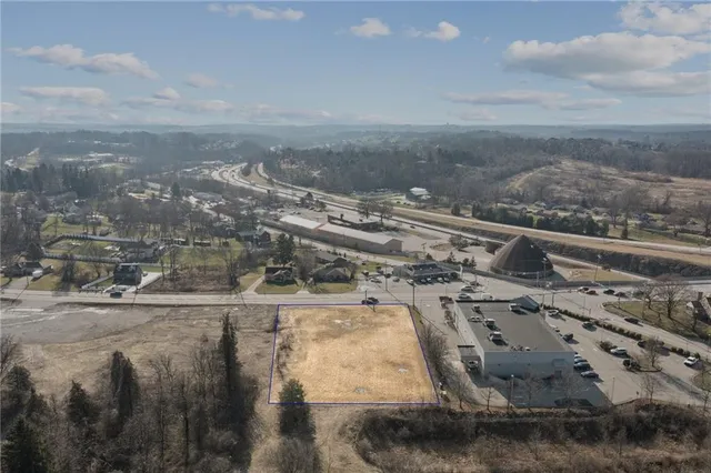 $700,000 | 130 Irwin Pa, Irwin, PA 15642