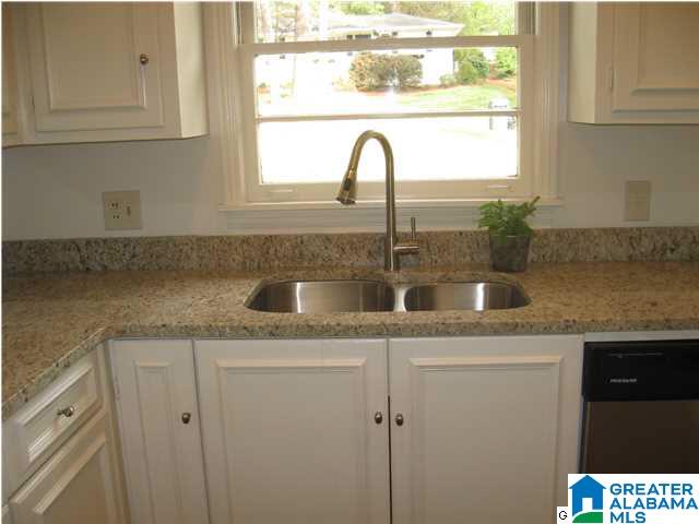 4313 Warren Road Birmingham, AL 35213 - Photo 4 of 23