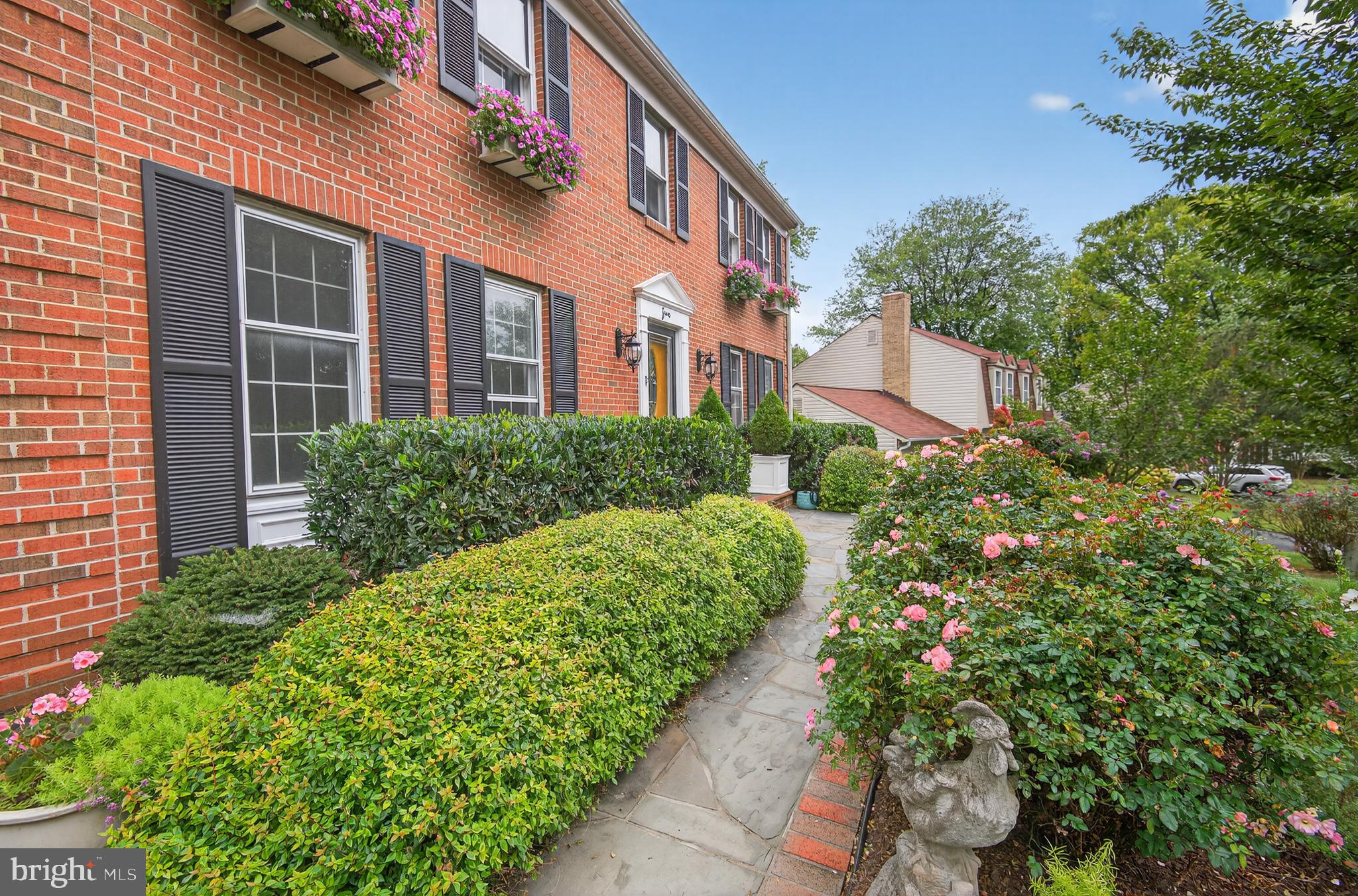 5 Turnham Court Gaithersburg, MD 20878 - Photo 2 of 56