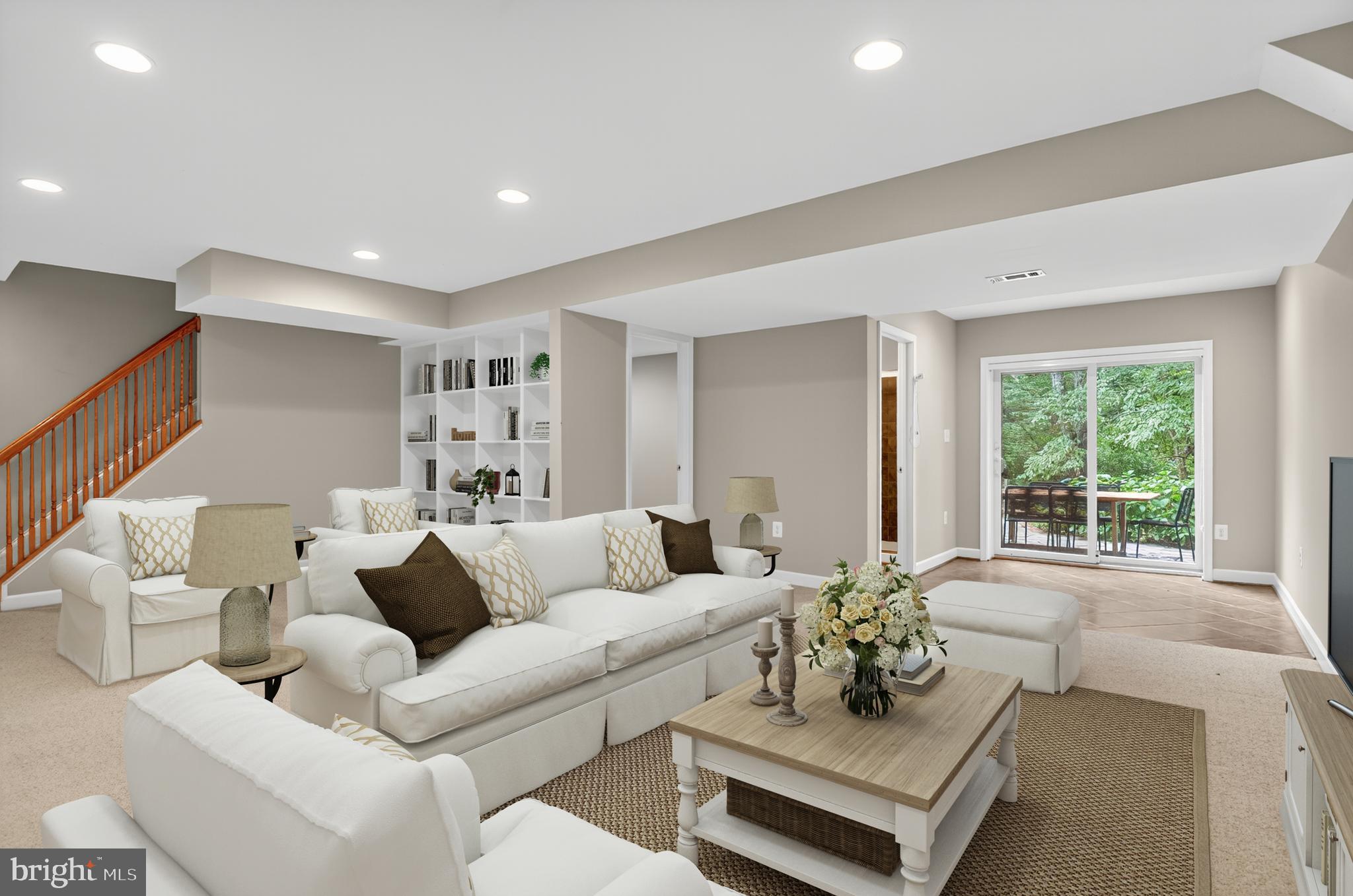 5 Turnham Court Gaithersburg, MD 20878 - Photo 28 of 56 a living room with furniture and a large window