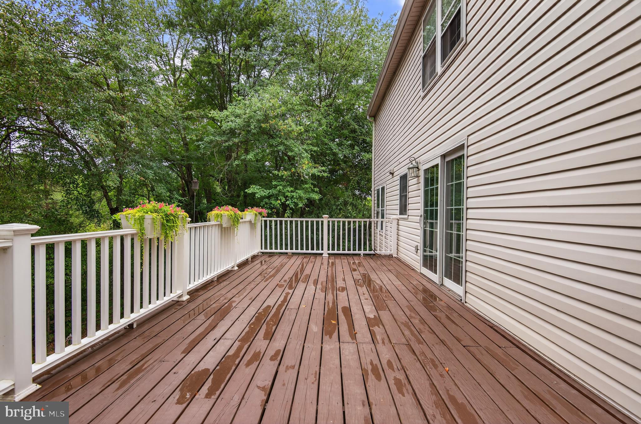 5 Turnham Court Gaithersburg, MD 20878 - Photo 34 of 56 a view of backyard with a deck
