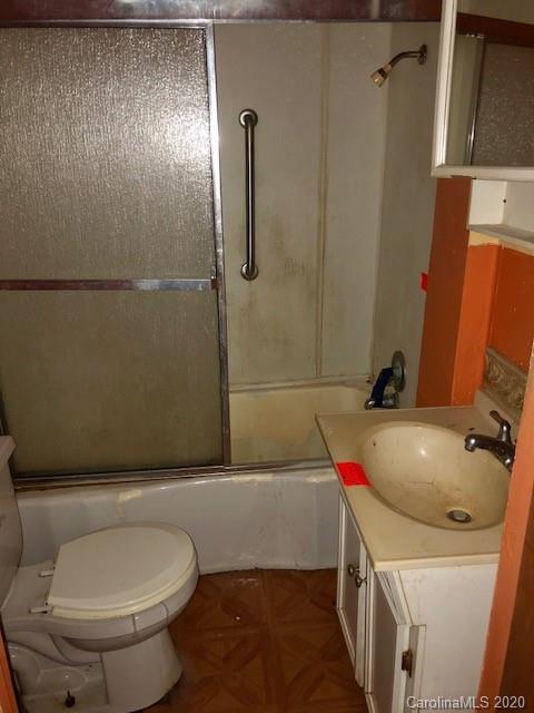 136 Whitaker Road Fairview, NC 28730 - Photo 13 of 26 Gallery Image 13