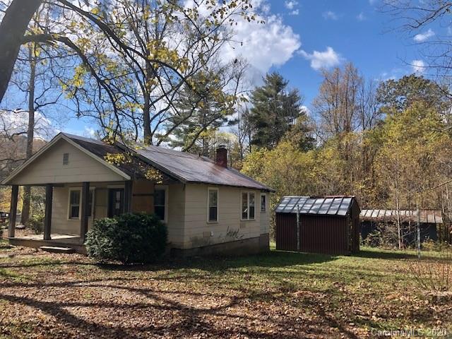 136 Whitaker Road Fairview, NC 28730 - Photo 18 of 26 Gallery Image 18