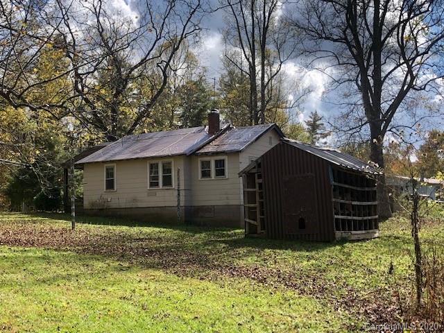 136 Whitaker Road Fairview, NC 28730 - Photo 20 of 26 Gallery Image 20