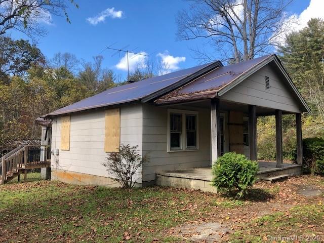 136 Whitaker Road Fairview, NC 28730 - Photo 21 of 26 Gallery Image 21