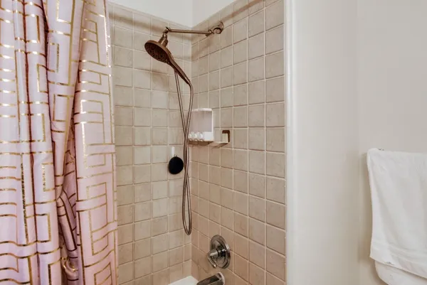 $689,999 | 1752 Sierra Brook Court, Manteca, CA 95337