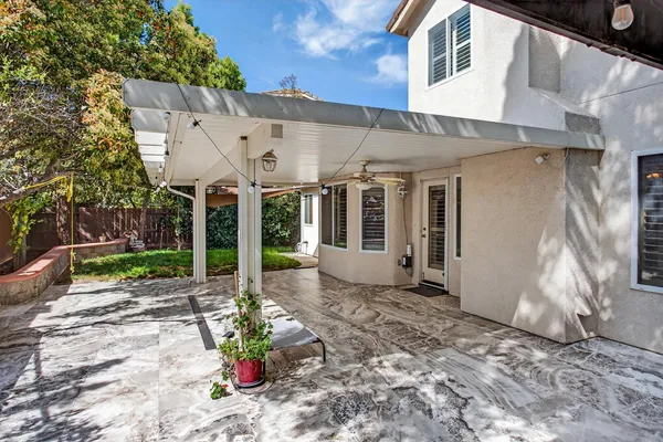 $689,999 | 1752 Sierra Brook Court, Manteca, CA 95337