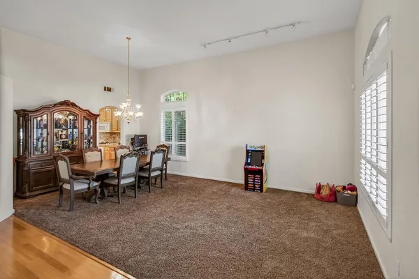 $689,999 | 1752 Sierra Brook Court, Manteca, CA 95337