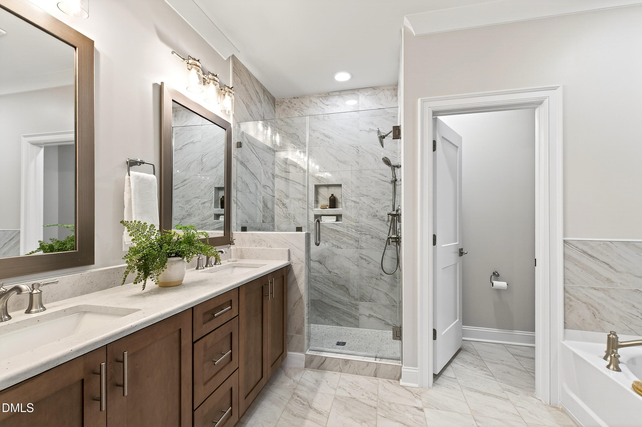 4038 Elk Crk Lane Raleigh, NC 27612 - Photo 30 of 56 Elk (38)