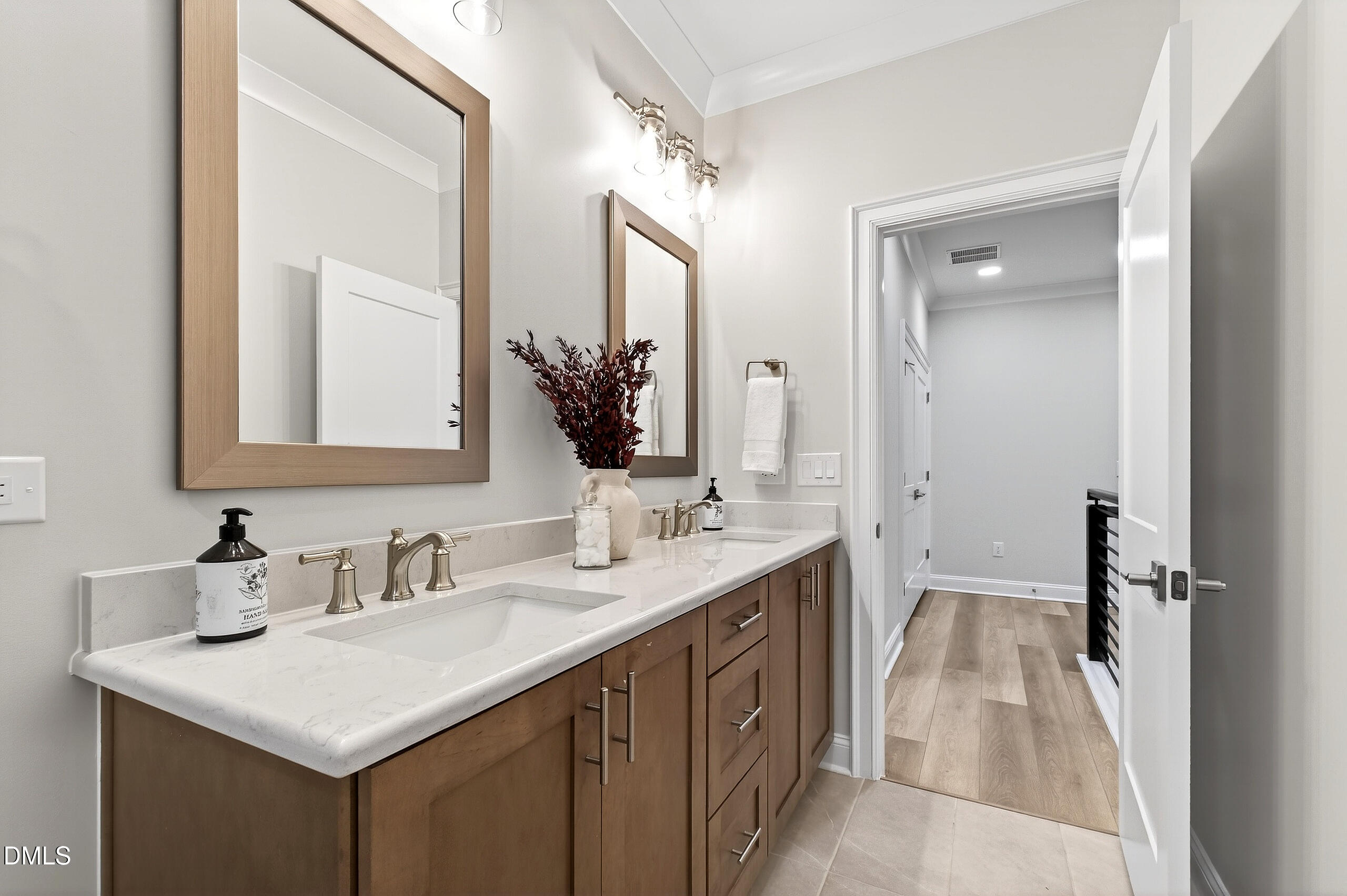 4038 Elk Crk Lane Raleigh, NC 27612 - Photo 41 of 56 Elk (48)