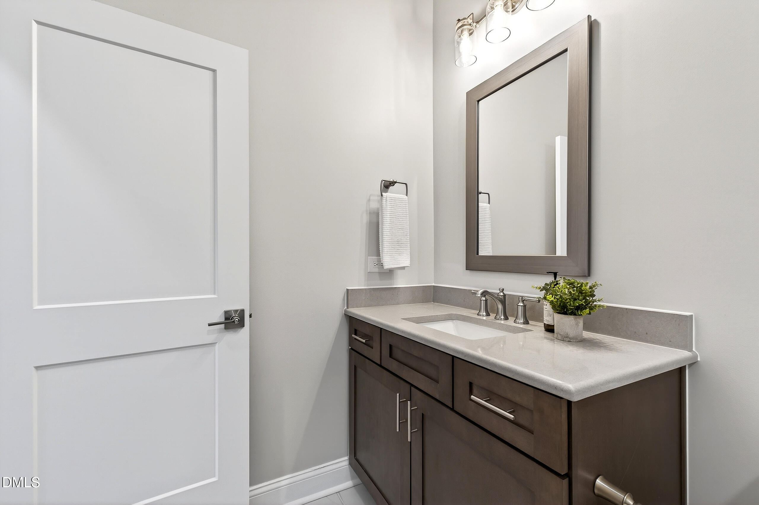 4038 Elk Crk Lane Raleigh, NC 27612 - Photo 49 of 56 Elk (33)