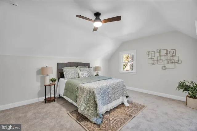 $325,000 | 850 Market Street, Mount Ephraim, NJ 08059