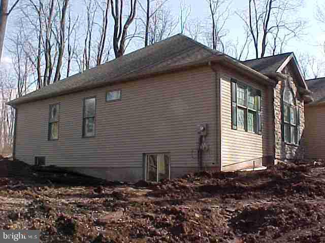 943 Silver Lake Road Lewisberry, PA 17339 - Photo 3 of 7 Gallery Image 3