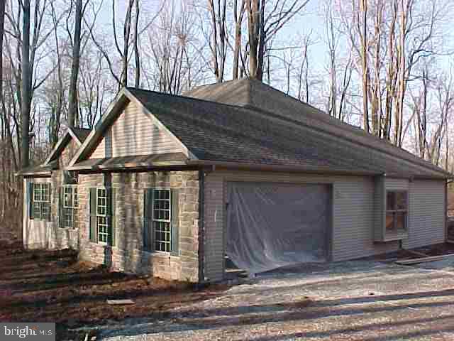 943 Silver Lake Road Lewisberry, PA 17339 - Photo 5 of 7 Gallery Image 5