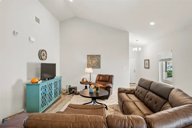 $1,900 | 9977 Tammy Lane, Magnolia, TX 77354