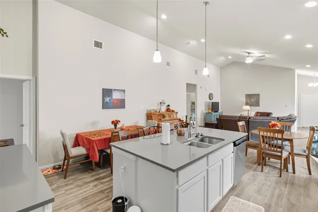 $1,900 | 9977 Tammy Lane, Magnolia, TX 77354