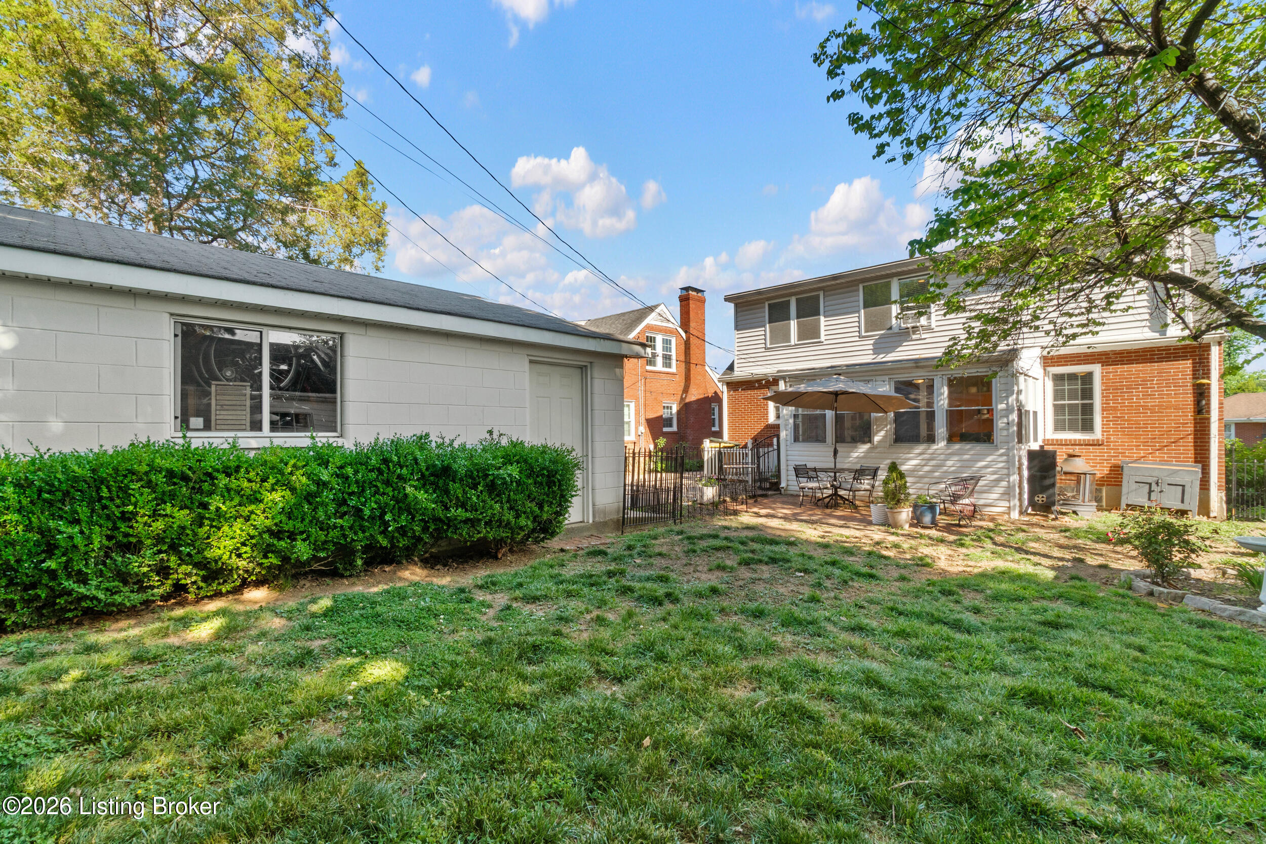 2315 Manchester Road Louisville, KY 40205 - Photo 32 of 43 dsc04034
