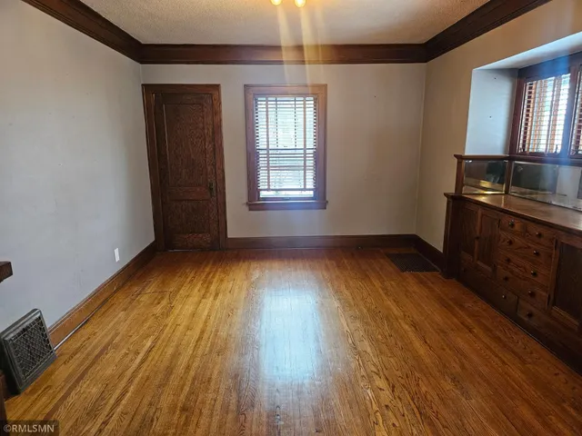 $209,900 | 208 9th Avenue Southeast, Waseca, MN 56093