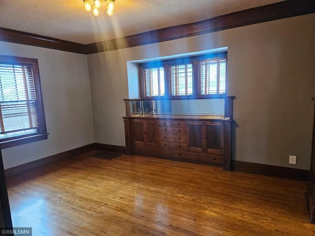 $209,900 | 208 9th Avenue Southeast, Waseca, MN 56093