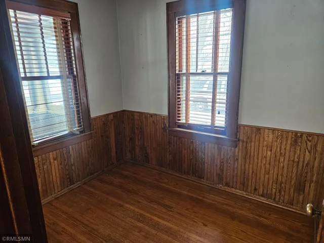 $209,900 | 208 9th Avenue Southeast, Waseca, MN 56093