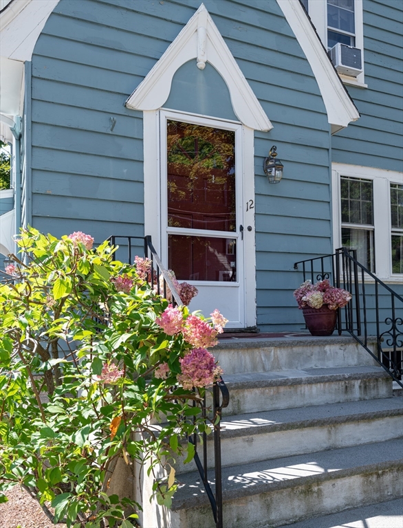 12 George Street Stoneham, MA 02180 - Photo 3 of 42 Gallery Image 3