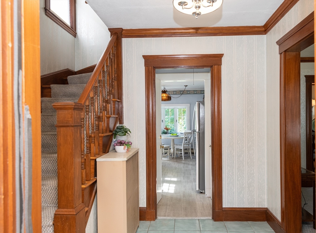 12 George Street Stoneham, MA 02180 - Photo 6 of 42 Gallery Image 6