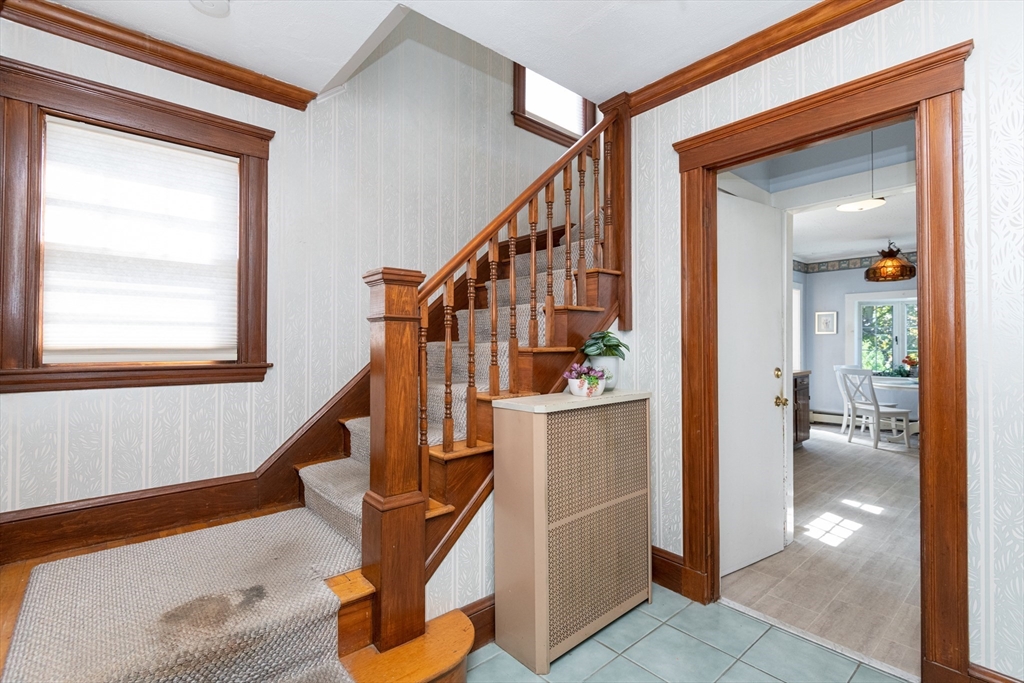 12 George Street Stoneham, MA 02180 - Photo 7 of 42 Gallery Image 7