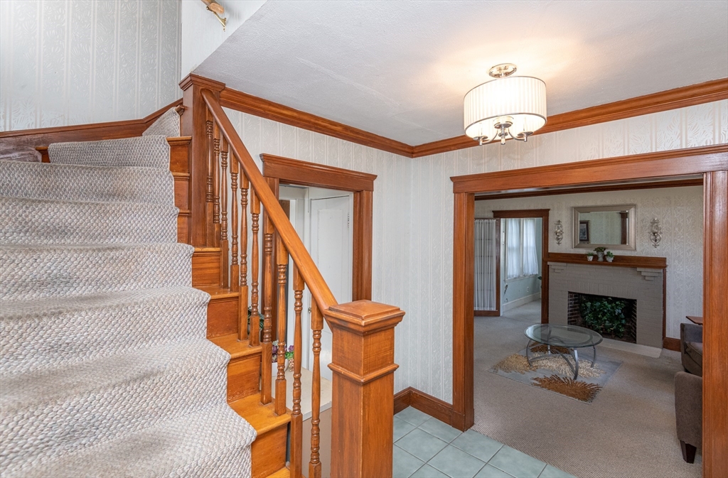 12 George Street Stoneham, MA 02180 - Photo 8 of 42 Gallery Image 8
