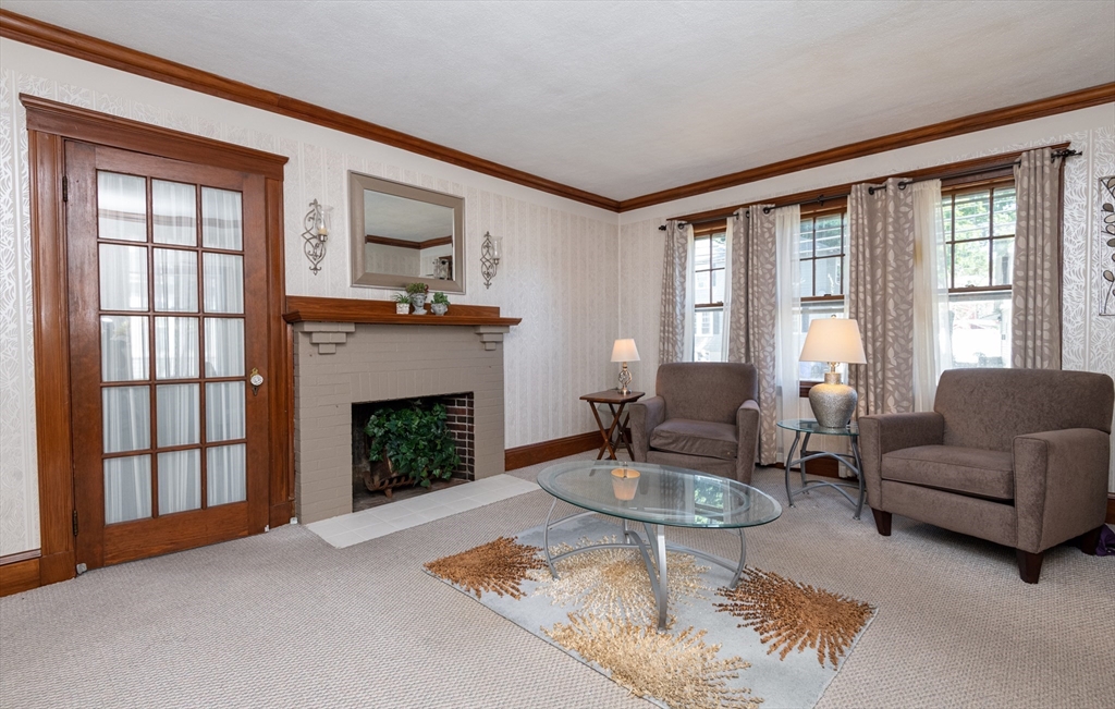 12 George Street Stoneham, MA 02180 - Photo 10 of 42 Gallery Image 10