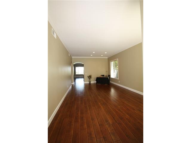 1282 Mariposa Road Carlsbad, CA 92011 - Photo 4 of 25 Gallery Image 4