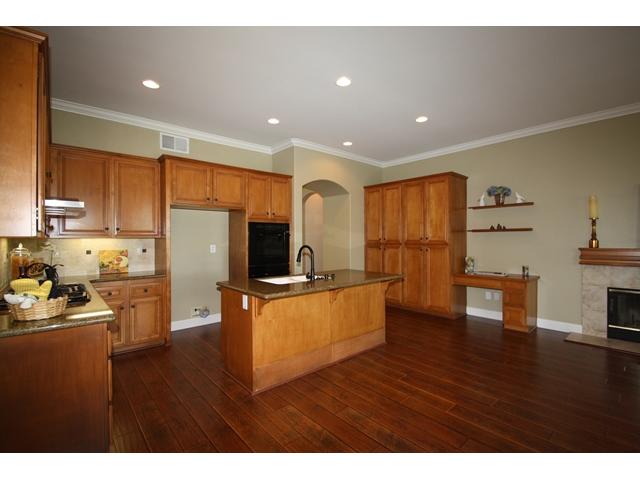 1282 Mariposa Road Carlsbad, CA 92011 - Photo 9 of 25 Gallery Image 9
