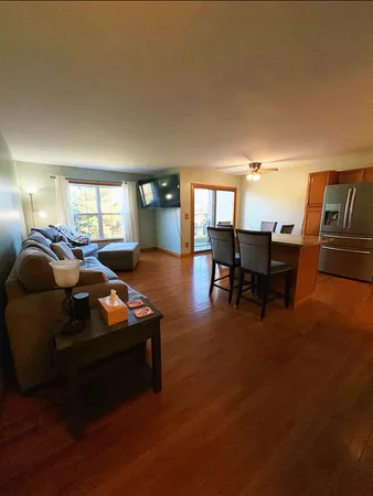 $210,000 | 671 Southtowne Drive, Unit 3, Belvidere, IL 61008