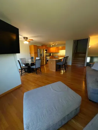 $210,000 | 671 Southtowne Drive, Unit 3, Belvidere, IL 61008